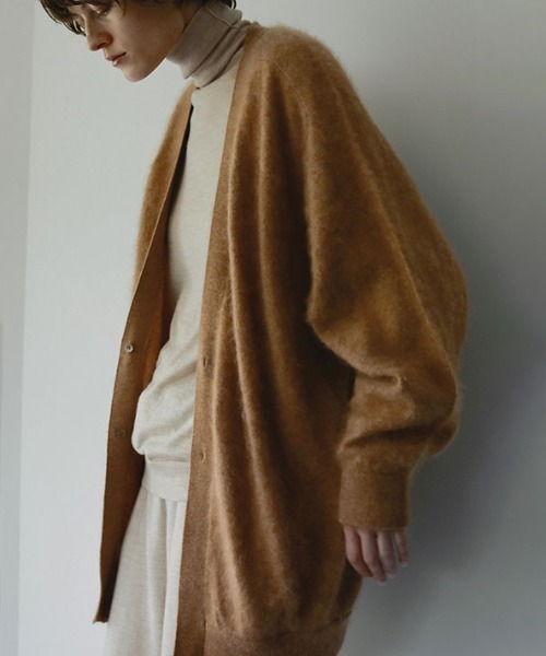 ETRE TOKYO(エトレトウキョウ)の「SANTEカシミヤヘアリーニットカーディガン(カーディガン/ボレロ・レディース・ピンク/ベージュ/アイボリー・FREE)」の9枚目の写真