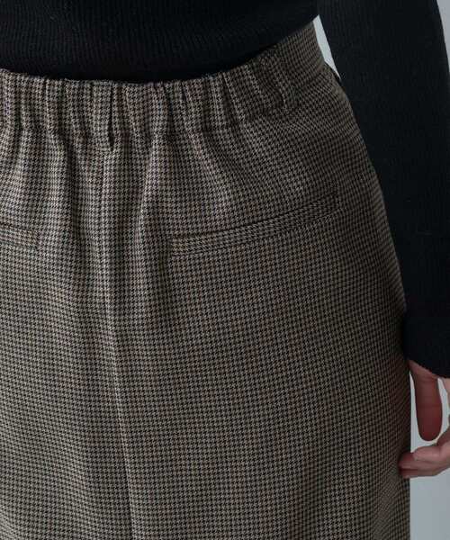 GALLEST（ギャレスト）の「ガンクラブチェックタイトスカート（スカート・レディース・ベージュ系1/ブラック系1・36/38/40）」の10枚目の写真