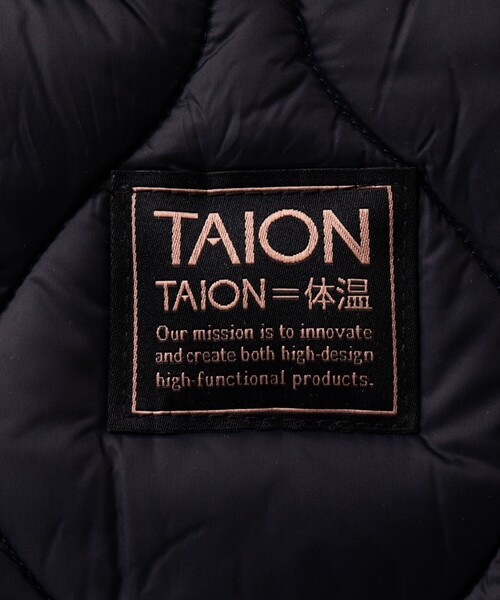 TAION（タイオン）の「【TAION / タイオン】MILITARY MESSENGER DOWN BAG M（ショルダーバッグ・メンズ・ブラック/ブラウン系その他/ダークネイビー・FREE）」の4枚目の写真