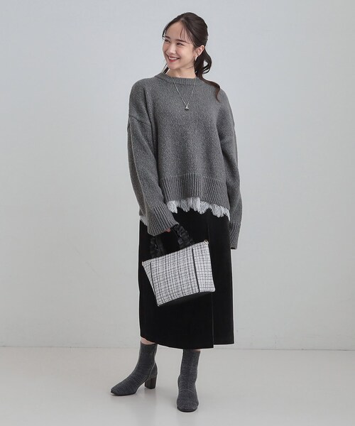 Cutie Blonde（キューティーブロンド）の「【S-LL】インせず着られる 裾レースラメニット（ニット/セーター・レディース・ブルー系その他/ダークグレー/オフホワイト・04/03/02/01）」の9枚目の写真