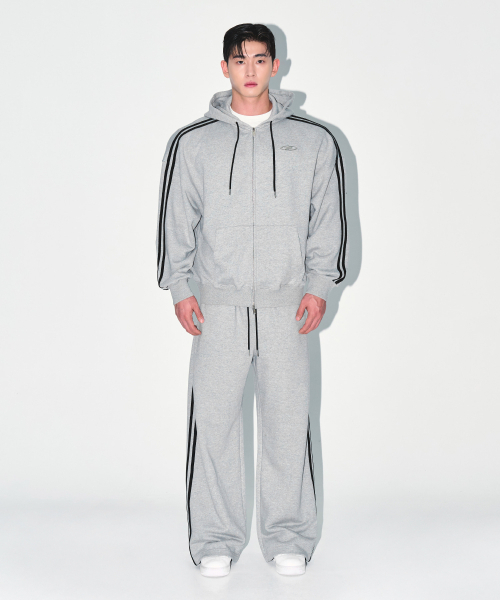 BORN TO WIN（ボーントゥウィン）の「CHROME B TRACK LINE SEMI WIDE PANTS [MELANGE GREY]（スウェットパンツ・メンズ・その他・1/2/3）」の3枚目の写真