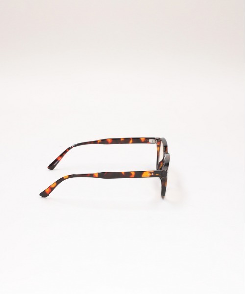 Right-on（ライトオン）の「【Right-on Basic】調光レンズ サングラス (ファッションアクセサリー / UVカット / ビジネス＆カジュアル / 実用的)（サングラス・メンズ・ブラウン・ONE SIZE）」の4枚目の写真