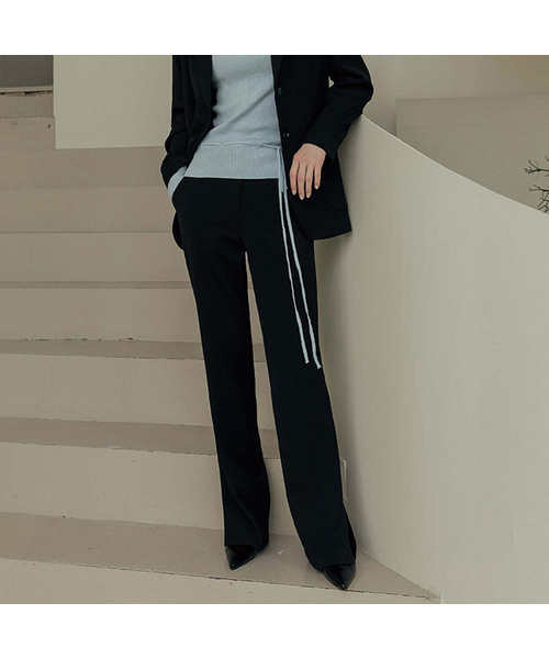 MAYVERU(メイバーユー)の「Deva Wool Slim Slacks _ Black(スラックス・レディース・その他・SMALL/MEDIUM)」の1枚目の写真