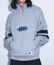MDR（エムディアール）の「【Champion】『袖ラインロゴ刺繍ハーフジップトップス』（スウェット）」