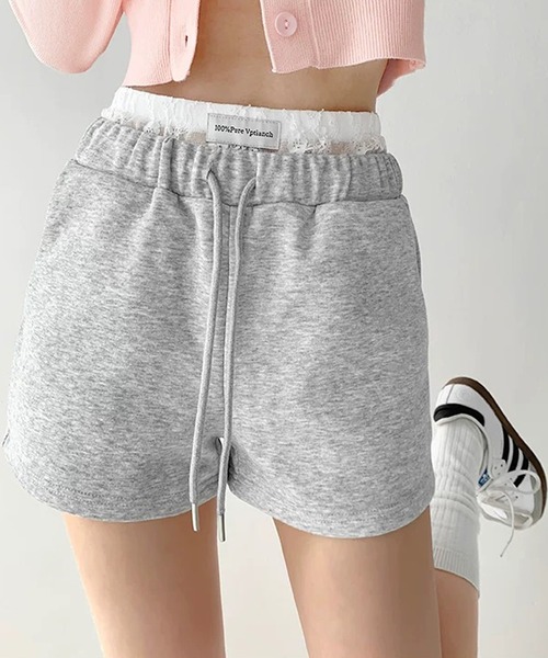 shopnikoniko(ショップニコニコ)の「レースレイヤード風 スウェットショートパンツ(その他パンツ・レディース・ホワイト/ブラック/グレー/ネイビー・フリー)」の5枚目の写真