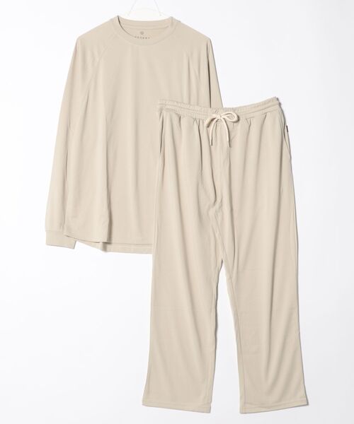 TETERA(テテラ)の「《TETERA/テテラ》TSUKI+ SET UP/ ツキプラスセットアップ(Tシャツ/カットソー・レディース・ブラック/グレイッシュベージュ・X-LARGE/LARGE/MEDIUM)」の1枚目の写真