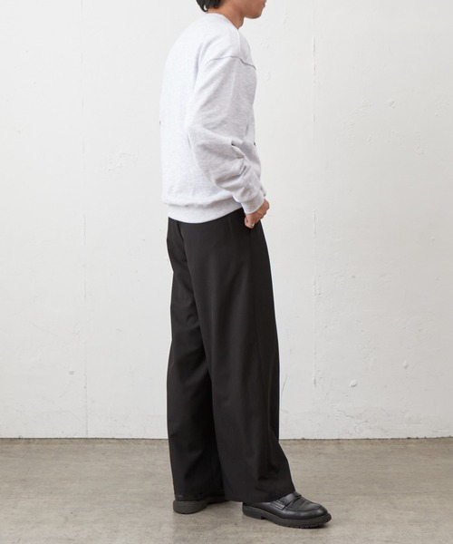 COLONY 2139（コロニートゥーワンスリーナイン）の「GERMAN REQUIEMスウェットクルーネック（スウェット・メンズ・グレー/チャコールグレー・MEDIUM/LARGE）」の21枚目の写真