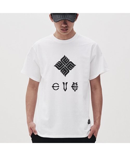 EIGHTVOLUME(エイトボリューム)の「EV ニューエンブレムホワイトT(Tシャツ/カットソー・メンズ・その他・MEDIUM/LARGE)」の4枚目の写真