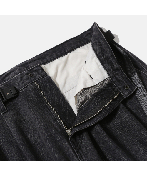 MOIF（モイフ）の「[AW25] WIDE BELTED DENIM PANTS / WASHED BLACK（デニムパンツ・メンズ・その他・2(M)/3(L)/1(S)）」の10枚目の写真
