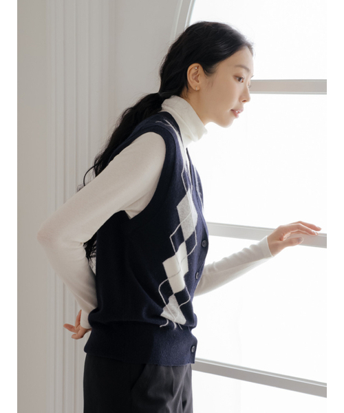 NITINA（ニティナ）の「カシミヤブレンドアーガイルベスト D/NY（ニット/セーター・レディース・ダークネイビー・SMALL/MEDIUM）」の3枚目の写真