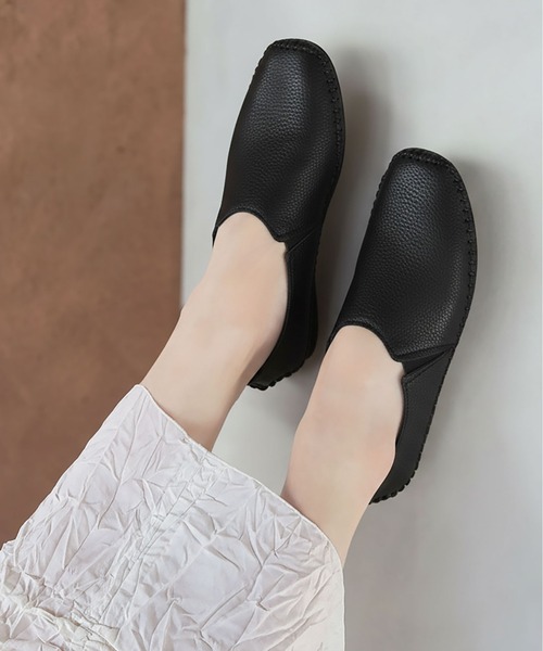 enchanted(エンチャンテッド)の「ソフトフィットスリッポンフラットシューズ(スリッポン・レディース・アイボリー/シルバー/ブラック/ベージュ・23/22.5/25/24.5/24/23.5)」の2枚目の写真