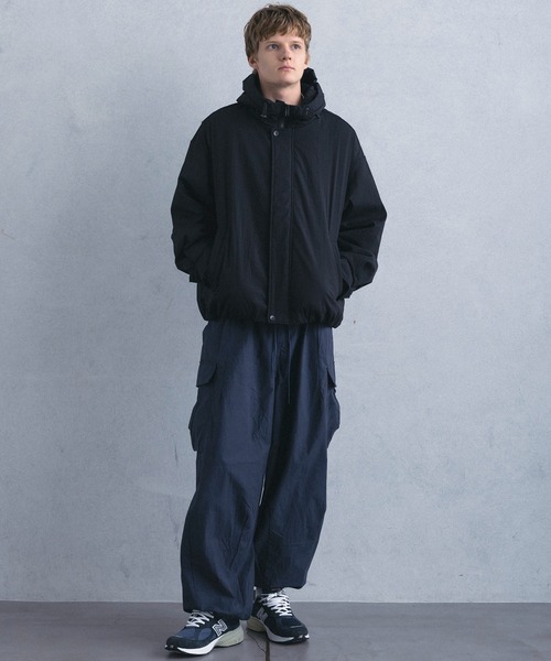 +phenix(プラスフェニックス)の「【WEB・直営店限定】+phenix(プラスフェニックス)PADDED HOODED JACKET パデッド フーデッド ジャケット(その他アウター・メンズ・グレー/ブラック・M/L)」の6枚目の写真