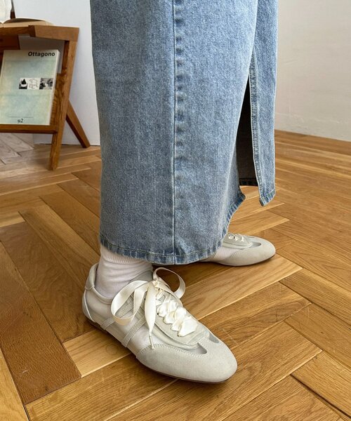 DISCOAT(ディスコート)の「シアーバレエスニーカー(スニーカー・レディース・アイボリー/ブラック・LARGE/MEDIUM)」の11枚目の写真