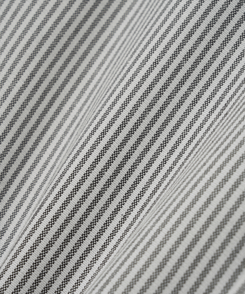 ROTEMBER(ローテンバー)の「オーディナリークロップストライプシャツ【WHITE】(シャツ/ブラウス・メンズ・その他・SMALL/MEDIUM/LARGE/X-LARGE)」の2枚目の写真