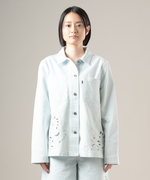 Levi's（リーバイス）の「Levi's/リーバイス BLUETAB(TM) EMBROIDERED BANDIT トラッカージャケット（デニムジャケット・レディース・インディゴブルー・M/S/XS）」の3枚目の写真