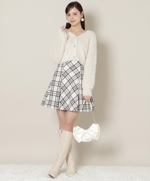 WILLSELECTION（ウィルセレクション）の「Vネックラメフェザーカーディガン（カーディガン/ボレロ・レディース・オフホワイト/モカ/ベージュ/ピンク・FREE）」の19枚目の写真