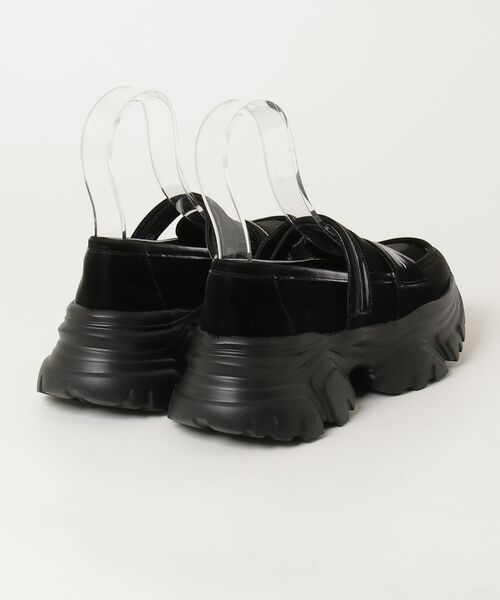 MARECHAL TERRE(マルシャルテル)の「メリージェーンローファー(ローファー・レディース・ブラック・23.5cm/22.5cm)」の2枚目の写真