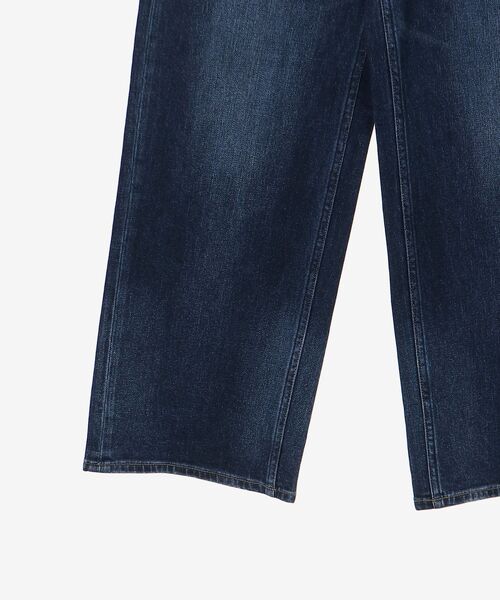 le.coeur blanc（ルクールブラン）の「HealthyDENIMヘルシーデニムPinkPepper（デニムパンツ・レディース・ネイビー/ブルー・38/36）」の3枚目の写真