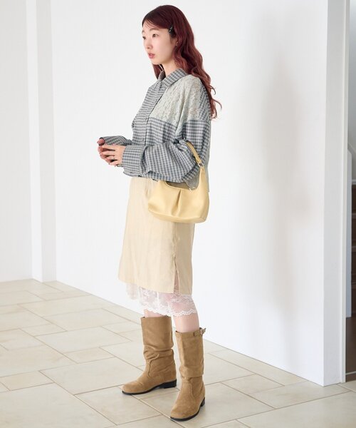 Kastane（カスタネ）の「【1.1(木)0:00発売/S.Mサイズ展開/WEB先行】パッチワークレースシャツ（シャツ/ブラウス・レディース・ブラック/ライトグレー・SMALL/MEDIUM）」の20枚目の写真