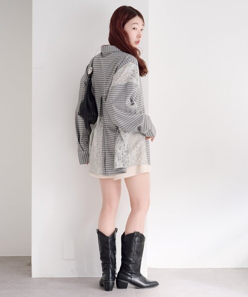 Kastane（カスタネ）の「【1.1(木)0:00発売/S.Mサイズ展開/WEB先行】パッチワークレースシャツ（シャツ/ブラウス・レディース・ブラック/ライトグレー・SMALL/MEDIUM）」の10枚目の写真