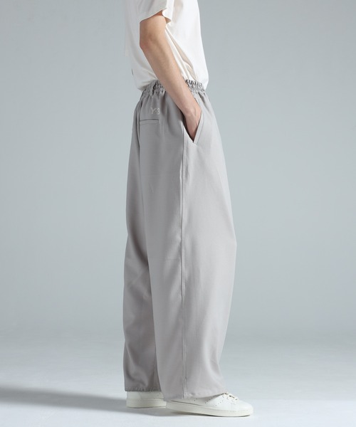 Y-3（ワイスリー）の「Y-3 SPORT UNIFORM STRAIGHT PANTS（その他パンツ・メンズ・ライトブラウン・MEDIUM/SMALL/X-SMALL/LARGE）」の2枚目の写真