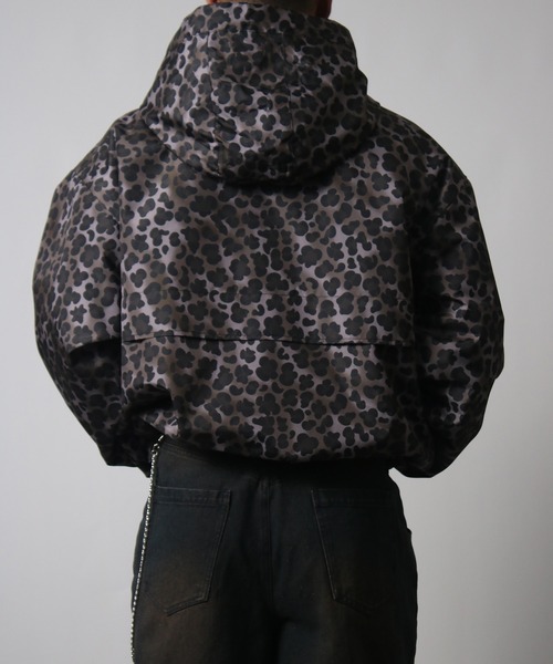 NYLAUS(ナイラス)の「【NYS】2026新作 総柄 ジップアップ マウンテンパーカー ダブルジップブルゾン(ブルゾン・メンズ・ブラック/カモフラージュ/レオパード・L/M/S)」の6枚目の写真