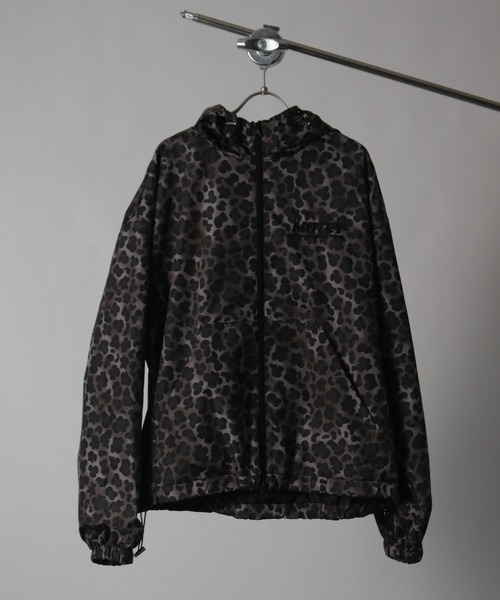 NYLAUS(ナイラス)の「【NYS】2026新作 総柄 ジップアップ マウンテンパーカー ダブルジップブルゾン(ブルゾン・メンズ・ブラック/カモフラージュ/レオパード・L/M/S)」の11枚目の写真