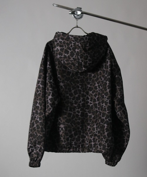 NYLAUS(ナイラス)の「【NYS】2026新作 総柄 ジップアップ マウンテンパーカー ダブルジップブルゾン(ブルゾン・メンズ・ブラック/カモフラージュ/レオパード・L/M/S)」の12枚目の写真