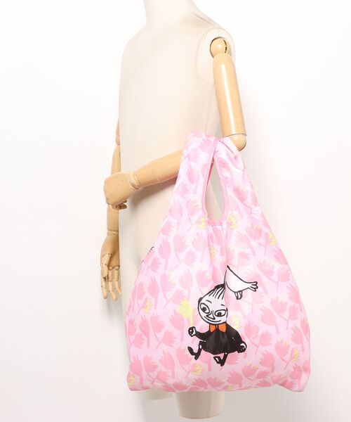 MOOMIN(ムーミン)の「【 MOOMIN 】 マルシェショッピングバッグ ミイ お花 26S1(エコバッグ/サブバッグ・レディース・ライトピンク・FREE)」の6枚目の写真