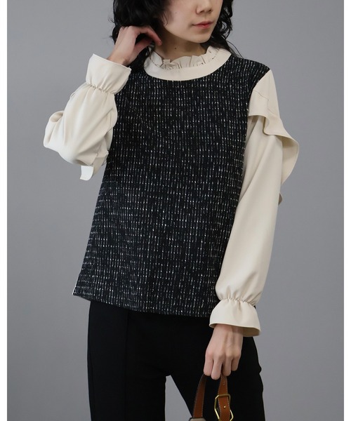 Doumoi（ドゥモエ）の「フリルデザイン　異素材切り替えブラウス（シャツ/ブラウス・レディース・ベージュ/ブラック・FREE）」の9枚目の写真
