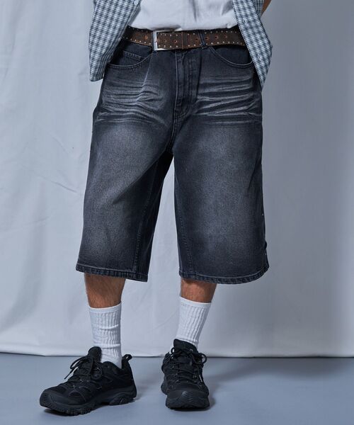 SEQUENZ(シークエンズ)の「※WEB限定 / ヴィンテージ加工 / スタッズデニムショートパンツ / sqnz washed denim shorts(その他パンツ・メンズ・ライトブルー/ブラック/グレー・SMALL/LARGE/MEDIUM)」の12枚目の写真