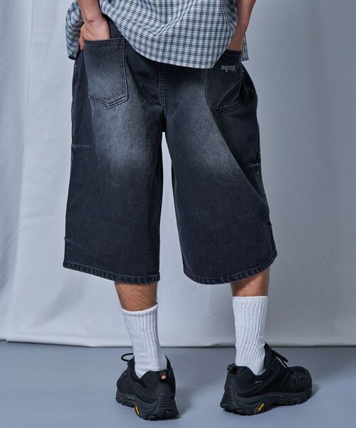 SEQUENZ(シークエンズ)の「※WEB限定 / ヴィンテージ加工 / スタッズデニムショートパンツ / sqnz washed denim shorts(その他パンツ・メンズ・ライトブルー/ブラック/グレー・SMALL/LARGE/MEDIUM)」の8枚目の写真