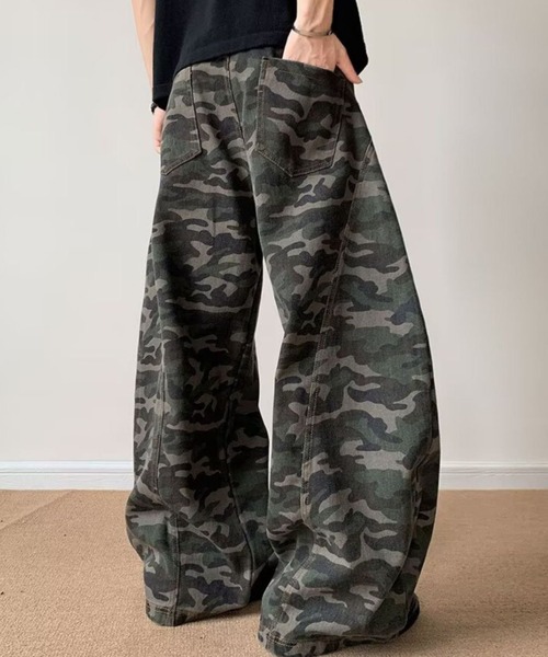 WYZ wear(ダブリューワイジィーウェア)の「カモフラージュ柄カーブワイドパンツ/ユニセックス(その他パンツ・メンズ・カモフラージュ・M/L/XL)」の5枚目の写真