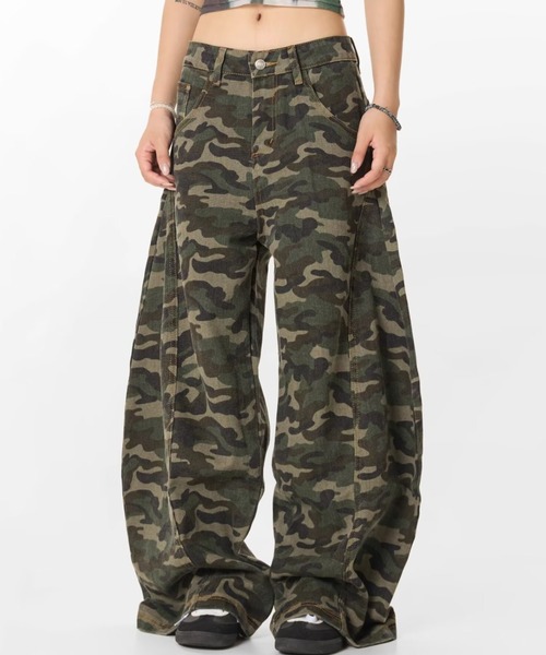 WYZ wear(ダブリューワイジィーウェア)の「カモフラージュ柄カーブワイドパンツ/ユニセックス(その他パンツ・メンズ・カモフラージュ・M/L/XL)」の9枚目の写真