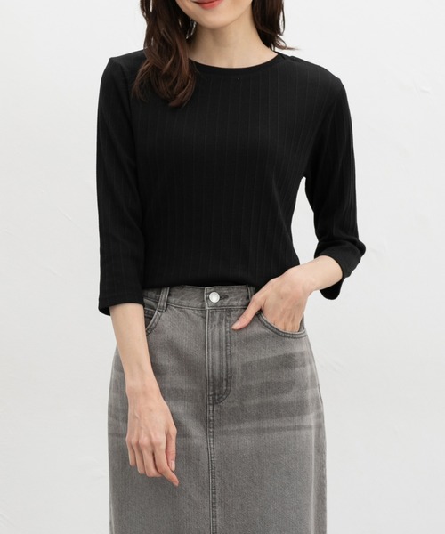 Honeys（ハニーズ）の「【ＵＶカット】７分袖ボートネックＴ（Tシャツ/カットソー・レディース・グレイッシュベージュ/ブラック/オフホワイト/グレイッシュブルー/レッド/ネイビー・L/LL/M/S）」の2枚目の写真