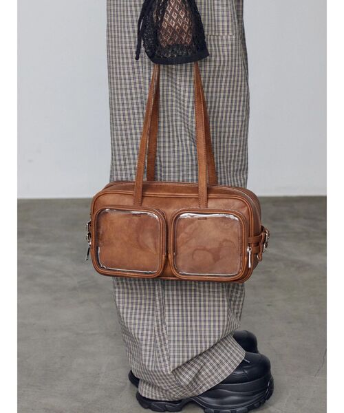 EMODA（エモダ）の「クリアポケットショルダーバッグ（ショルダーバッグ・レディース・ホワイト/ブラック/ブラウン・FREE）」の20枚目の写真