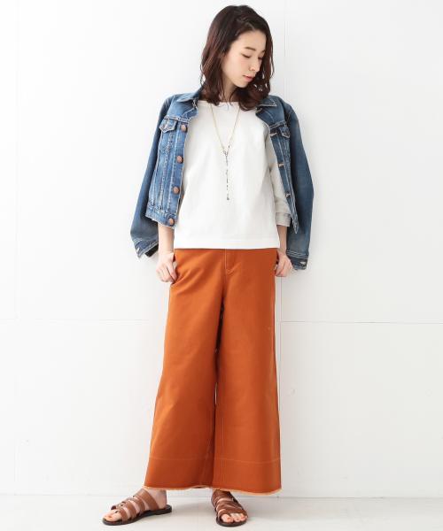 Ray BEAMS（レイビームス）の「Ray BEAMS / カットオフ クロップドパンツ（その他パンツ・レディース・オリーブ/ダークブラウン・0/1）」の16枚目の写真