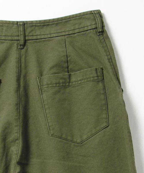 Ray BEAMS（レイビームス）の「Ray BEAMS / カットオフ クロップドパンツ（その他パンツ・レディース・オリーブ/ダークブラウン・0/1）」の17枚目の写真