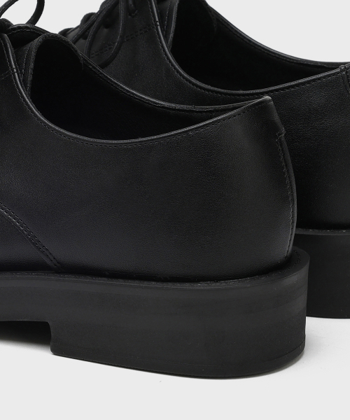 FIRENZE ATELIER（フィレンツェアトリエ）の「[SECOND.A Light] ボールドシェイプ ミニマル ダービー SL31 [MATT BLACK]（ドレスシューズ・メンズ・ブラック・24cm/25cm/26cm/27cm/28cm）」の12枚目の写真