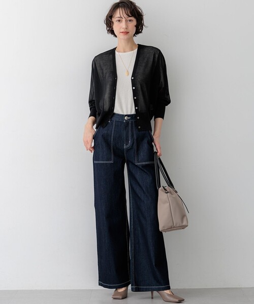 23区(ニジュウサンク)の「シャイニーシアー ドルマンスリーブ カーディガン(カーディガン/ボレロ・レディース・ネイビー系/ライトグレー系/ベージュ系/スカイブルー系/ブラック系・38)」の14枚目の写真