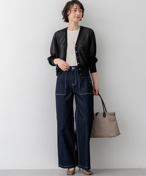 23区(ニジュウサンク)の「シャイニーシアー ドルマンスリーブ カーディガン(カーディガン/ボレロ・レディース・ネイビー系/ライトグレー系/ベージュ系/スカイブルー系/ブラック系・38)」の15枚目の写真