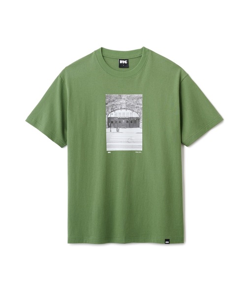FTC(エフティーシー)の「190 STREET SUBWAY TEE / Photo by Alexander Richter.(Tシャツ/カットソー・メンズ・ブラック/ホワイト/オリーブ・X-LARGE/MEDIUM/LARGE)」の3枚目の写真