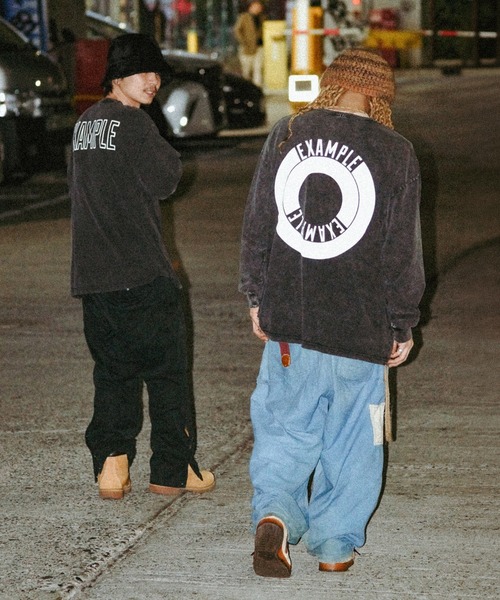 EXAMPLE(エグザンプル)の「EXAMPLE ROUND LOGO L/S TEE(Tシャツ/カットソー・メンズ・ブラック系・XXL/XL/L/M)」の3枚目の写真