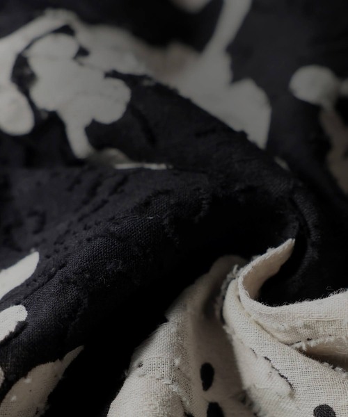 antiqua(アンティカ)の「花柄 ドビー織り ワンピース(シャツワンピース・レディース・ブラック・ONESIZE)」の16枚目の写真