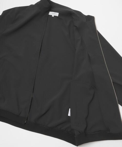 URBAN RESEARCH ROSSO MEN(アーバンリサーチロッソメン)の「『WEB限定』『吸水 / 速乾』Air Stretch スタンドブルゾン(ブルゾン・メンズ・ブラック/ネイビー/チャコールグレー/ブラウン・LARGE/MEDIUM)」の12枚目の写真