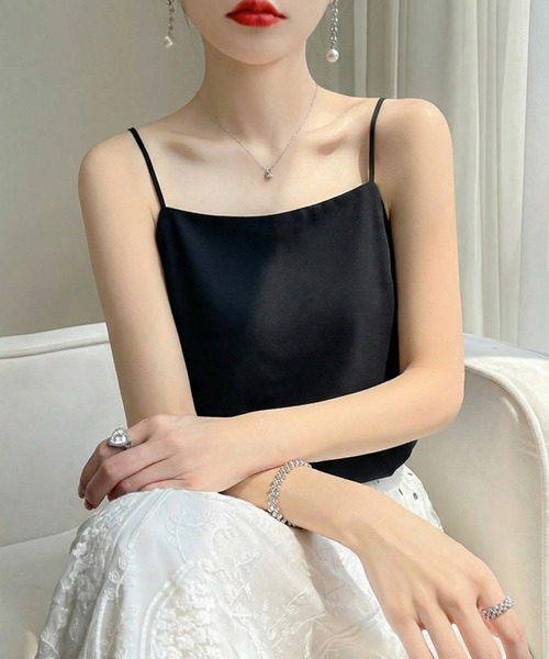 yuue' ( wear )（ユーイ）の「スクエアネックサテンキャミソール（キャミソール・レディース・グレー/ブラック/ホワイト/ベージュ・M/L）」の12枚目の写真