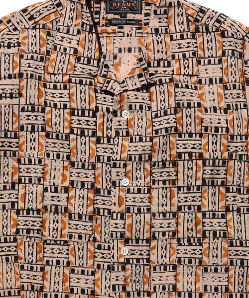 BEAMS PLUS(ビームスプラス)の「Open Collar Block Print ③(シャツ/ブラウス・メンズ・レッド/ブラック・MEDIUM/SMALL/LARGE/X-LARGE)」の8枚目の写真