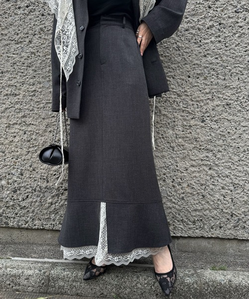 WILLFULLY(ウィルフリー)の「hem lace slit mermaid SK(スカート・レディース・グレー/モカ/ブラック・FREE)」の2枚目の写真