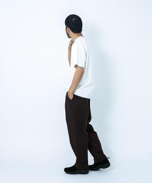 NANGA(ナンガ)の「『別注』NANGA×EKAL ロゴTシャツ(Tシャツ/カットソー・メンズ・ブラック/ホワイト・MEDIUM/LARGE)」の8枚目の写真