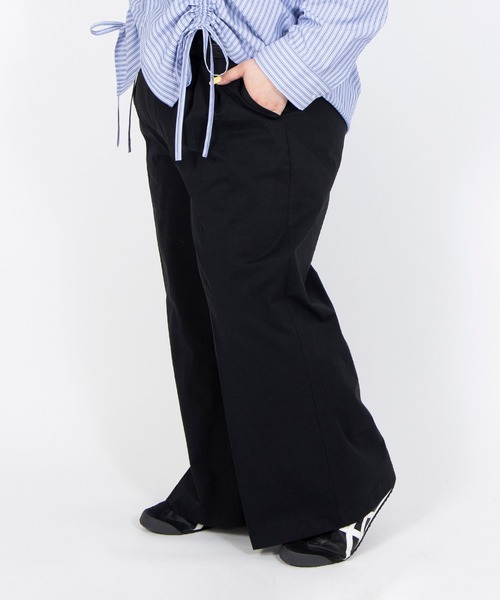 PUNYUS(プニュズ)の「ツイルタックワイドパンツ(その他パンツ・レディース・ブラック/オフホワイト/ベージュ・5/4/3/2/1)」の17枚目の写真